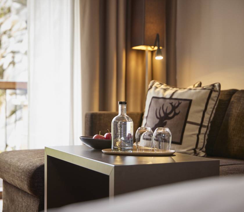 Detailaufnahme Couch mit Balkon